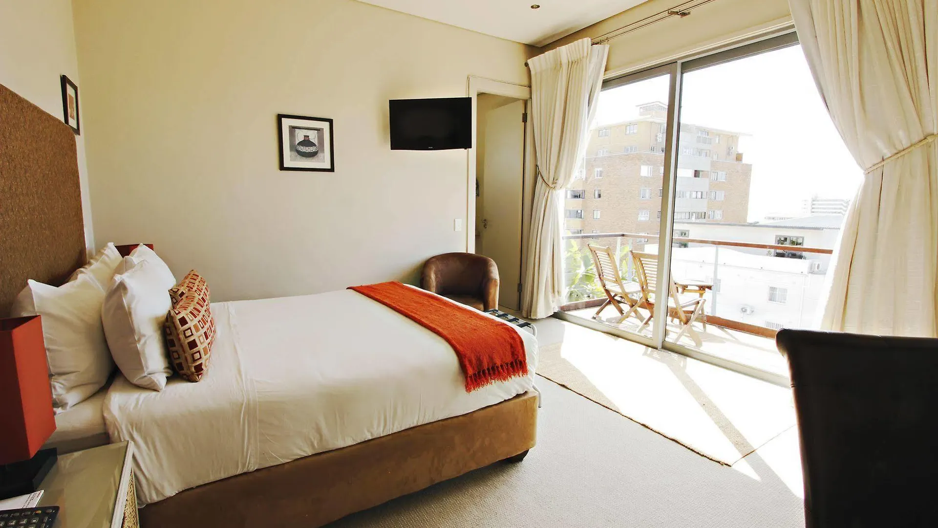 The One 8 Hotel In Green Point - Solar Power Cape Town
