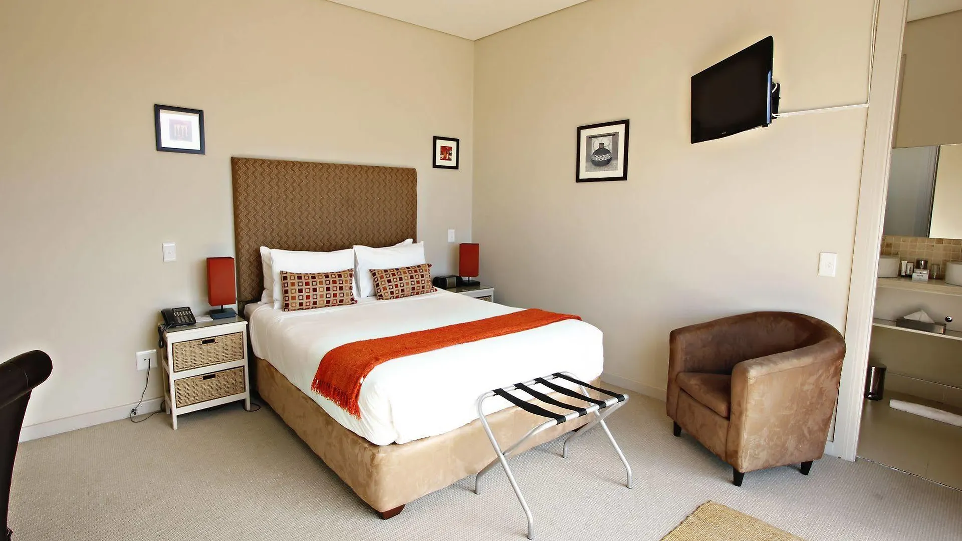 The One 8 Hotel In Green Point - Solar Power Cape Town
